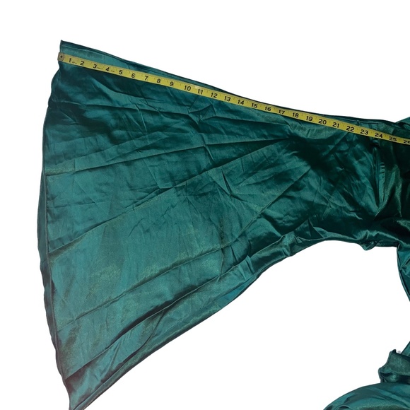 boohoo Satin Extreme Flared Sleeve Mini Party Dress Size 8 NWT - Picture 6 of 16